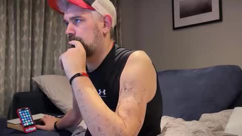 Snapshot of yournewfavourite chatting on January 19, 2026, 5:55 am newcastle72 online show from January 19, 2026, 5:55 am