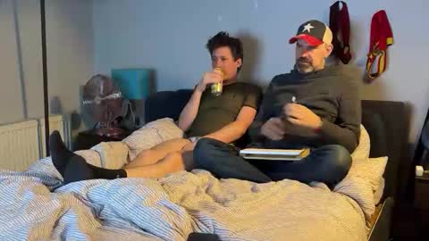 Snapshot of yournewfavourite chatting on February 9, 2026, 11:09 pm newcastle72 online show from February 9, 2026, 11:09 pm