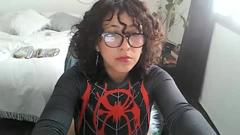 Serena online show from September 25, 2025, 2:32 pm