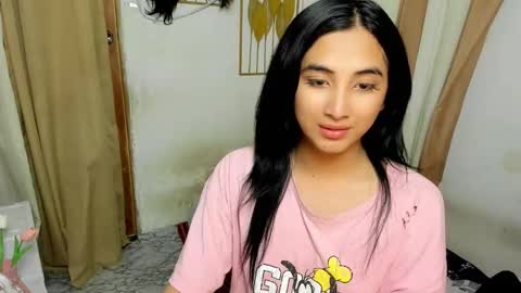 Dreaa online show from November 25, 2025, 2:50 pm