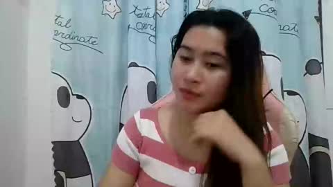 Snapshot of yourprettykelly chatting on February 16, 2025, 1:27 pm Kelly online show from February 16, 2025, 1:27 pm