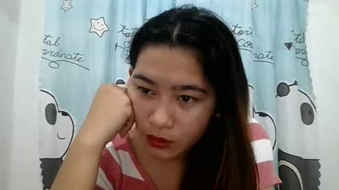 Snapshot of yourprettykelly chatting on February 17, 2025, 12:43 am Kelly online show from February 17, 2025, 12:43 am