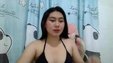 Snapshot of yourprettykelly chatting on March 4, 2025, 12:44 pm Kelly online show from March 4, 2025, 12:44 pm