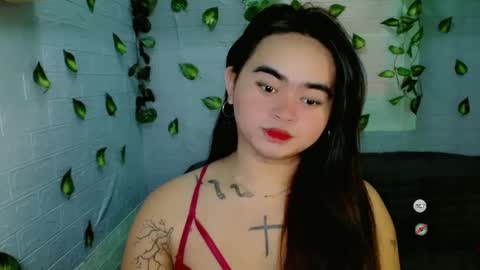 yourprincessthea online show from March 7, 2025, 5:51 am