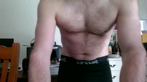 Snapshot of yourretroguy chatting on October 28, 2025, 2:04 am yourretroguy online show from October 28, 2025, 2:04 am