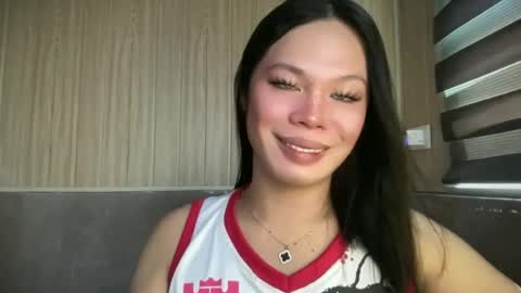 yourseductive_jem online show from July 21, 2026, 1:41 am