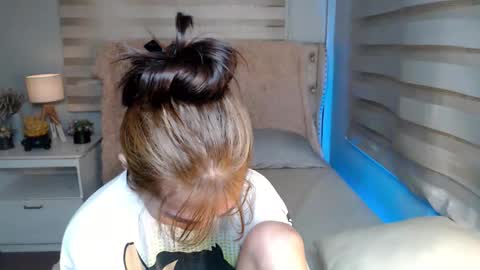    online show from October 16, 2025, 11:28 pm