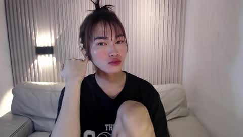    online show from December 19, 2025, 1:01 am