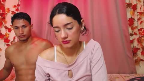 Lina and roberth online show from November 13, 2025, 4:00 am