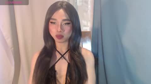Snapshot of yourslutty_stella69 chatting on April 28, 2026, 9:42 pm Stella online show from April 28, 2026, 9:42 pm