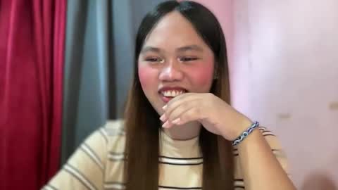 Snapshot of yourspecialgirl_rhea chatting on February 25, 2026, 7:18 am yourspecialgirl_rhea online show from February 25, 2026, 7:18 am