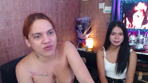 YourDreamgirl  online show from April 6, 2026, 4:46 am