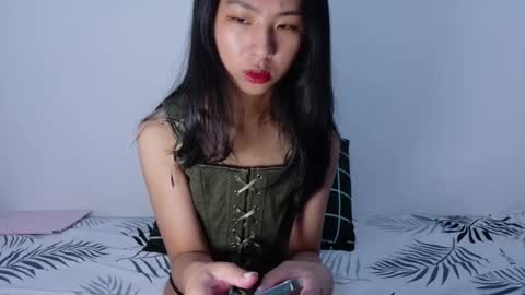 Snapshot of yoursweetestkiwi chatting on December 18, 2025, 3:01 am Kiwi online show from December 18, 2025, 3:01 am