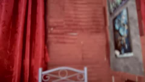 yoursweetgirl_zia online show from April 4, 2026, 7:11 pm