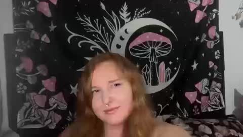 yourthickgingergoddess online show from October 13, 2025, 11:49 pm