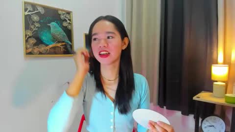 yourtinybunny online show from May 26, 2026, 10:22 am