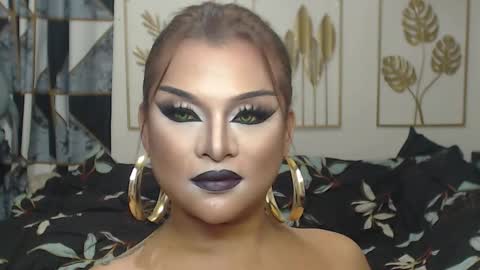 Snapshot of yourtrannyqueenxxx chatting on March 24, 2026, 10:15 pm Anastacia Grey online show from March 24, 2026, 10:15 pm