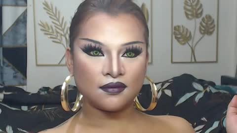 Snapshot of yourtrannyqueenxxx chatting on March 29, 2026, 10:21 pm Anastacia Grey online show from March 29, 2026, 10:21 pm