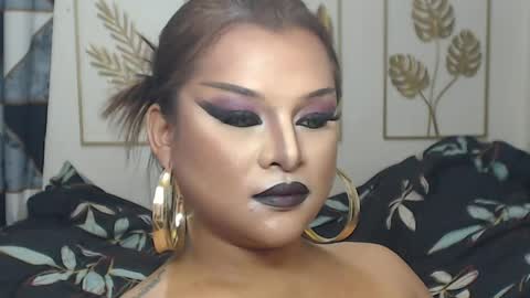 Snapshot of yourtrannyqueenxxx chatting on April 1, 2026, 11:13 pm Anastacia Grey online show from April 1, 2026, 11:13 pm