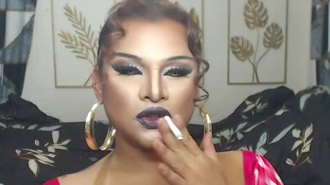 Snapshot of yourtrannyqueenxxx chatting on April 12, 2026, 7:52 pm Anastacia Grey online show from April 12, 2026, 7:52 pm