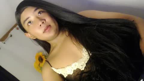 Snapshot of yourtransjeen chatting on March 12, 2025, 12:15 pm Jeen online show from March 12, 2025, 12:15 pm