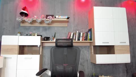 Snapshot of yourvenus00 chatting on December 28, 2024, 5:14 pm YourVenus00 -Follow my OF online show from December 28, 2024, 5:14 pm