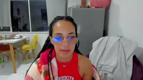 elizabeth  ju   online show from July 28, 2026, 2:40 am
