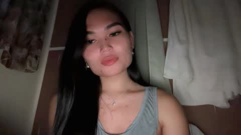 Snapshot of yrdrmgrl_jennie26 chatting on December 2, 2025, 9:21 pm yrdrmgrl_jennie26 online show from December 2, 2025, 9:21 pm