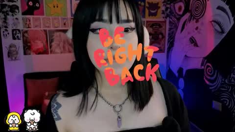 Snapshot of yuhwa chatting on December 19, 2025, 4:14 pm rawr Anne Independent model online show from December 19, 2025, 4:14 pm