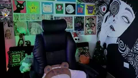 Snapshot of yuhwa chatting on December 20, 2025, 10:39 pm rawr Anne Independent model online show from December 20, 2025, 10:39 pm