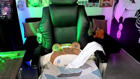 Snapshot of yuhwa chatting on January 15, 2026, 8:34 pm rawr Anne Independent model online show from January 15, 2026, 8:34 pm