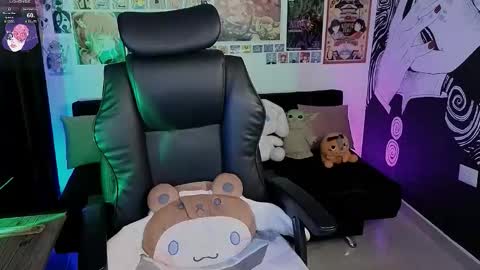 Snapshot of yuhwa chatting on January 16, 2026, 10:58 pm rawr Anne Independent model online show from January 16, 2026, 10:58 pm