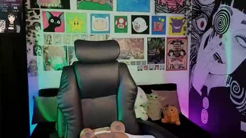 Snapshot of yuhwa chatting on February 8, 2026, 2:15 am rawr Anne Independent model online show from February 8, 2026, 2:15 am