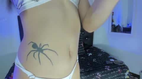 Yukio Davis  online show from November 27, 2025, 1:13 pm