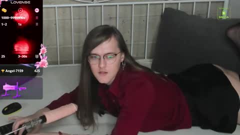 Yuko online show from November 11, 2025, 9:15 pm