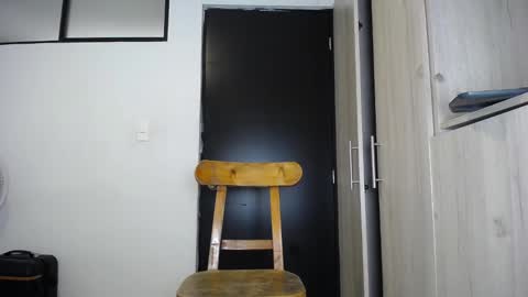 Ivan online show from October 31, 2025, 5:25 pm