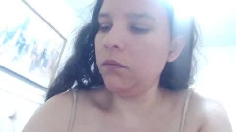 Snapshot of yuliana_25 chatting on April 5, 2026, 10:40 pm yuliana_25 online show from April 5, 2026, 10:40 pm