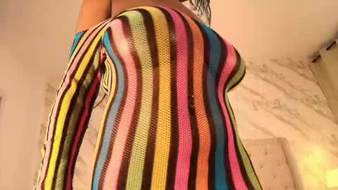 yuliana__cambell online show from December 23, 2025, 4:32 am