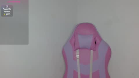 Snapshot of yulissa18 chatting on December 1, 2025, 3:44 am Yuli and SaraIndependent model online show from December 1, 2025, 3:44 am