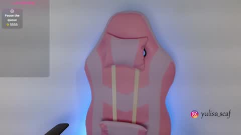 Snapshot of yulissa18 chatting on March 5, 2026, 4:08 am Yuli and SaraIndependent model online show from March 5, 2026, 4:08 am