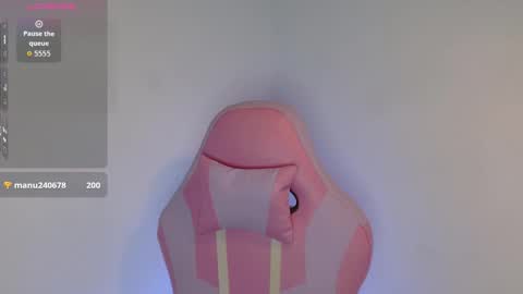 Snapshot of yulissa18 chatting on March 12, 2026, 4:18 am Yuli and SaraIndependent model online show from March 12, 2026, 4:18 am