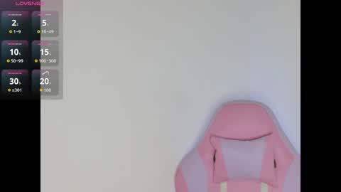 Snapshot of yulissa18 chatting on April 2, 2026, 11:57 pm Yuli and SaraIndependent model online show from April 2, 2026, 11:57 pm