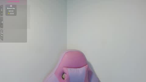 Snapshot of yulissa18 chatting on April 13, 2026, 1:44 am Yuli and SaraIndependent model online show from April 13, 2026, 1:44 am