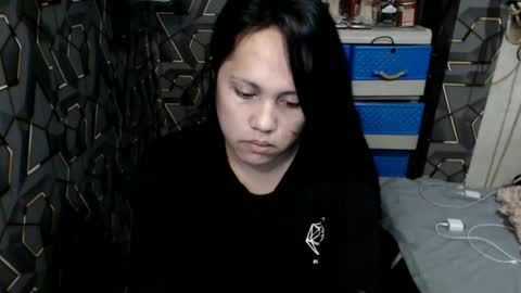 yumi online show from October 29, 2025, 3:36 pm