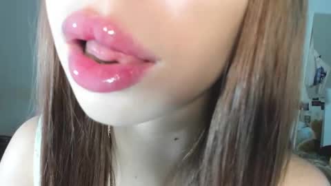 Snapshot of yumm__ chatting on January 3, 2025, 8:21 am Im away next stream September 10 at 1400 Moscow time online show from January 3, 2025, 8:21 am