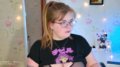 Polly online show from November 8, 2025, 4:40 pm