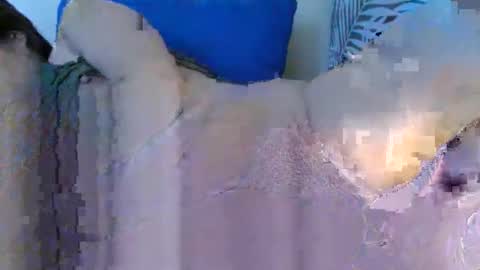 Snapshot of yummy72747 chatting on October 28, 2025, 10:45 pm yummy72747 online show from October 28, 2025, 10:45 pm