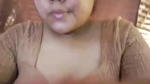 Snapshot of yummy_fiona chatting on May 13, 2026, 5:16 am yummy_fiona online show from May 13, 2026, 5:16 am