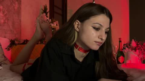 Snapshot of yummycitrus chatting on December 17, 2024, 11:16 pm Katherine online show from December 17, 2024, 11:16 pm