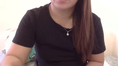 Snapshot of yummyclaya chatting on March 11, 2026, 5:02 am yummyclaya online show from March 11, 2026, 5:02 am